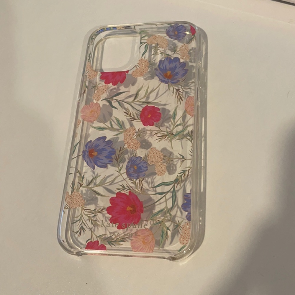Kate Spade iPhone 12/12 Pro 🌸
